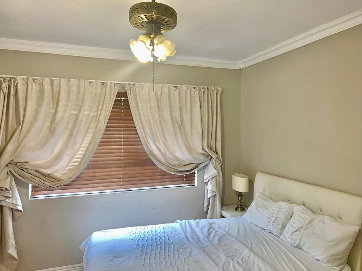 Beautiful Apartment In Century City Cidade Do Cabo Exterior foto
